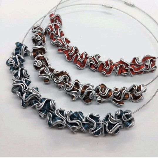 Capsoolart - marec 2026